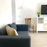 아파트 Casa Vicolo Fiori, Quiet Location Very Close To The