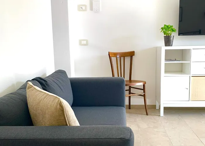 Lägenhet Casa Vicolo Fiori, Vicinissima Al E In Zona Tranquilla